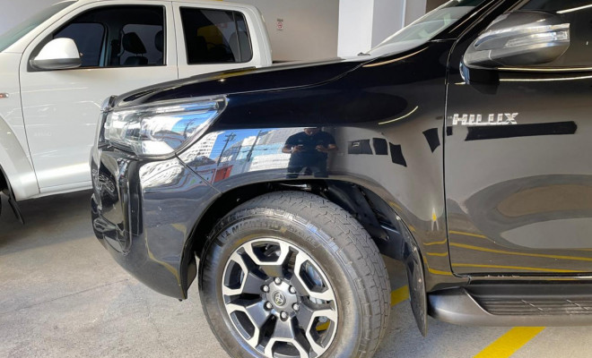 Toyota Hilux CD SRX 2.8 TDI 16V Diesel Aut. Diesel 2021-3