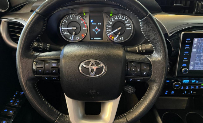Toyota Hilux CD SRX 2.8 TDI 16V Diesel Aut. Diesel 2021-6