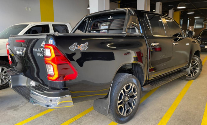 Toyota Hilux CD SRX 2.8 TDI 16V Diesel Aut. Diesel 2021-0