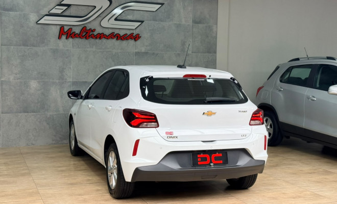 GM - Chevrolet ONIX HATCH LTZ 1.0 12V TB Flex 5p Aut. 2022 Flex-2
