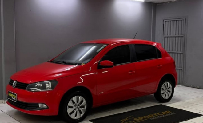 VW - VolksWagen Gol (novo) 1.0 Mi Total Flex 8V 4p 2013 Flex