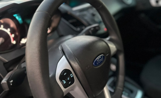 Ford Fiesta SEL 1.6 16V Flex  Aut. 5p 2018 Flex-6