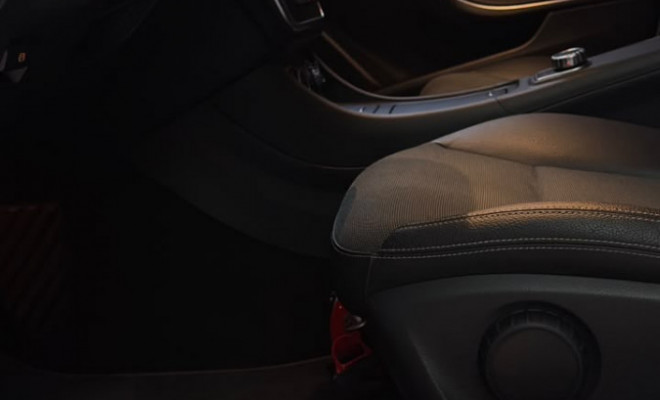 Mercedes-Benz A 200 1.6 TURBO 2014 Gasolina-2