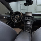 Mercedes-Benz A 200 1.6 TURBO 2014 Gasolina-13