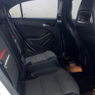 Mercedes-Benz A 200 1.6 TURBO 2014 Gasolina-12