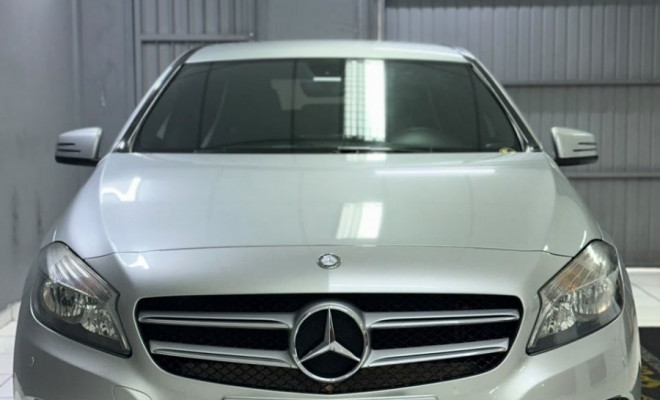 Mercedes-Benz A 200 1.6 TURBO 2014 Gasolina-1
