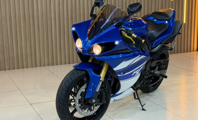 YAMAHA YZF R-1 1000 2010 Gasolina-2
