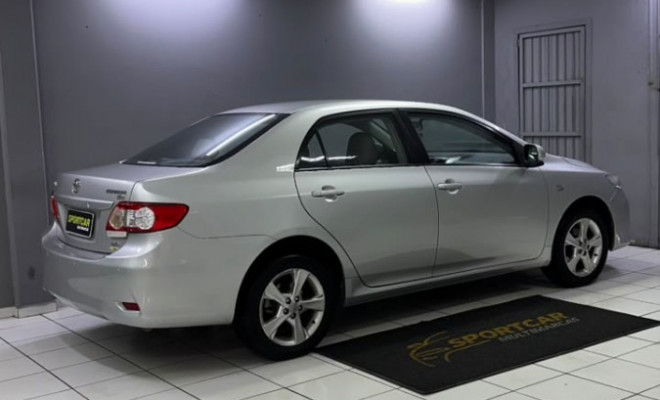 Toyota Corolla XEi 2.0 Flex 16V Aut. 2014 Flex-9