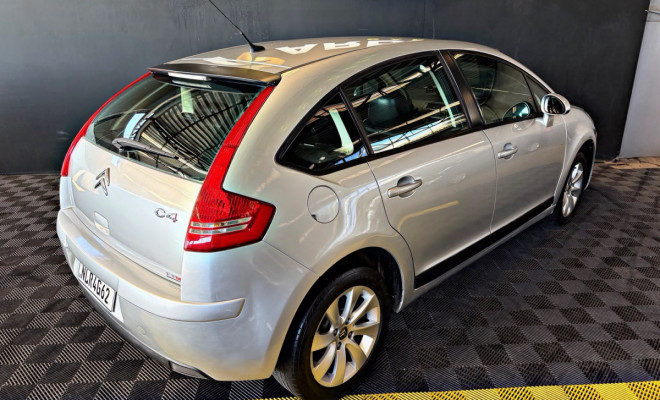Citroën C4 GLX 1.6 Flex 16V 5p Mec. 2009 Flex-0