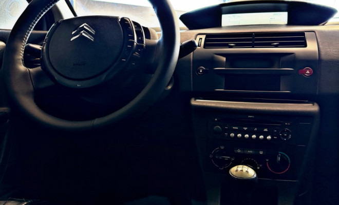 Citroën C4 GLX 1.6 Flex 16V 5p Mec. 2009 Flex-3