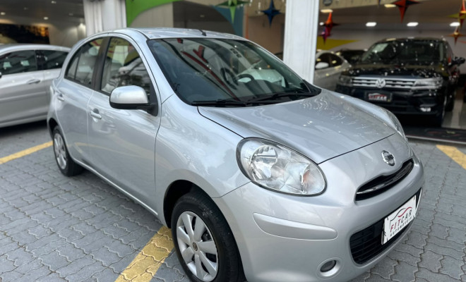 Nissan MARCH S 1.6 16V Flex Fuel 5p 2014 Flex-4