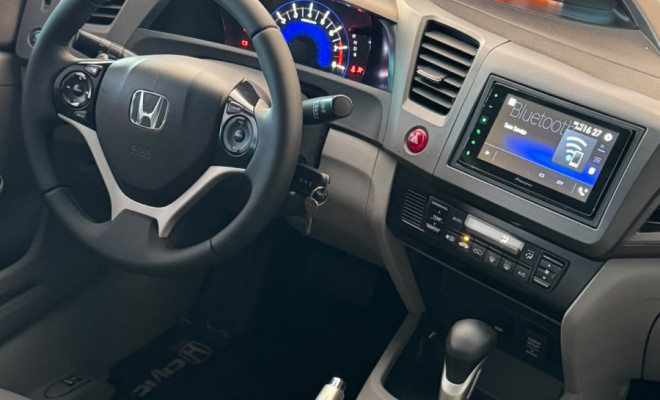 Honda Civic Sedan LXR 2.0 Flexone 16V Aut. 4p 2014 Flex-9
