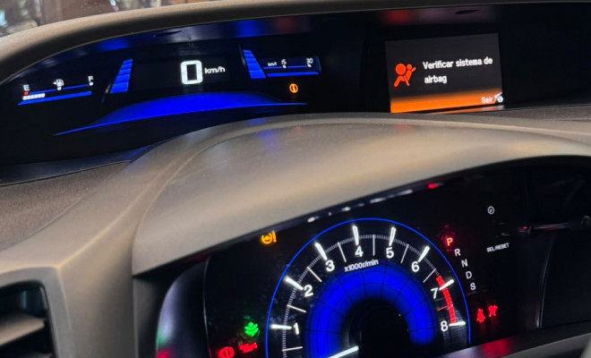 Honda Civic Sedan LXR 2.0 Flexone 16V Aut. 4p 2014 Flex-13
