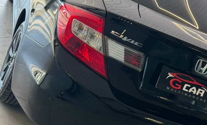 Honda Civic Sedan LXR 2.0 Flexone 16V Aut. 4p 2014 Flex-27