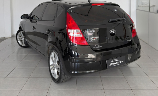 Hyundai i30 2.0 16V 145cv 5p Aut. 2010 Gasolina-5