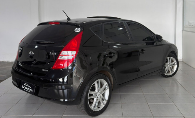 Hyundai i30 2.0 16V 145cv 5p Aut. 2010 Gasolina-4