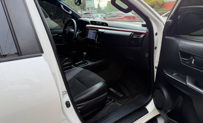 HILUX CD GR-S 4x4 2.8 TDI AUT.-7