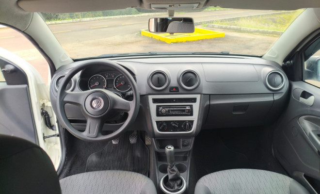 VW - VolksWagen Gol (novo) 1.0 Mi Total Flex 8V 2p 2013 Flex-1