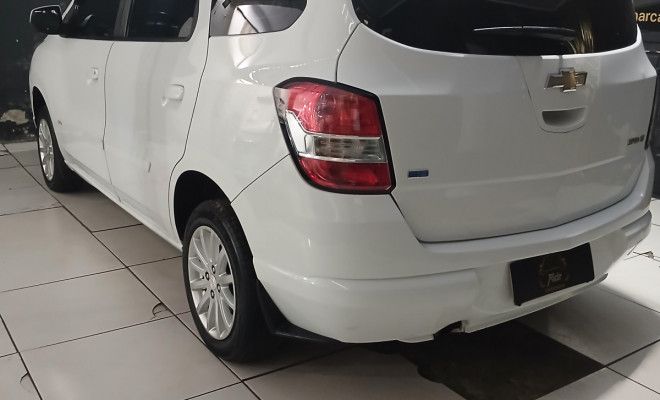 GM - Chevrolet SPIN LT 1.8 8V Econo.Flex 5p Aut. 2015 Flex-1