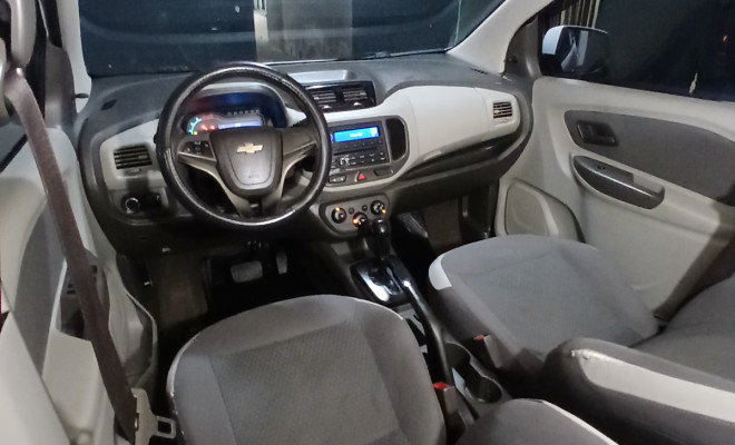 GM - Chevrolet SPIN LT 1.8 8V Econo.Flex 5p Aut. 2015 Flex-4