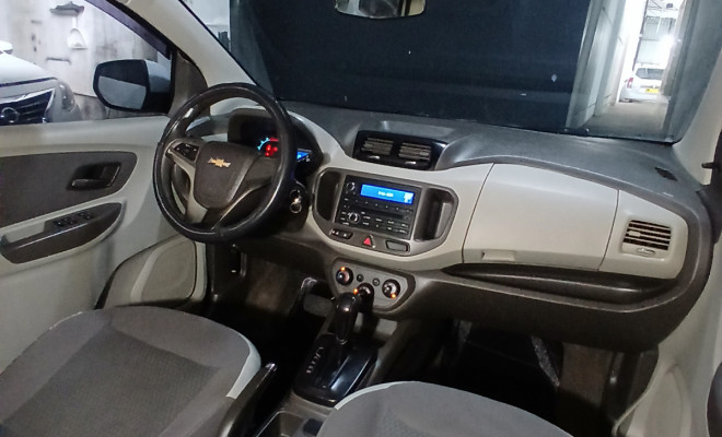 GM - Chevrolet SPIN LT 1.8 8V Econo.Flex 5p Aut. 2015 Flex-5