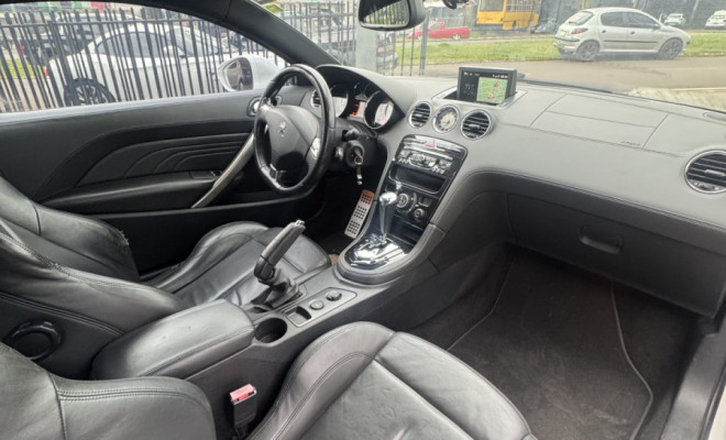 Peugeot RCZ 1.6 Turbo 16V 2P Aut. - foto 18