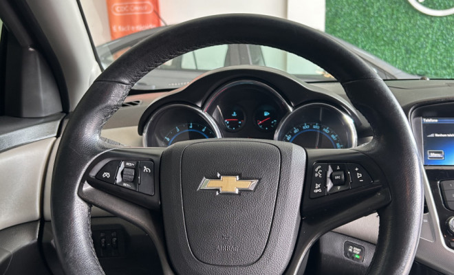 GM - Chevrolet CRUZE LTZ 1.8 16V FlexPower 4p Aut. 2012 Flex-13