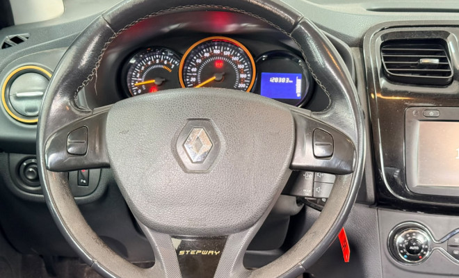 Renault SANDERO STEPWAY Dynamiq. Flex 1.6 16V 5p 2018 Flex-7