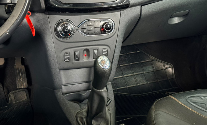 Renault SANDERO STEPWAY Dynamiq. Flex 1.6 16V 5p 2018 Flex-4