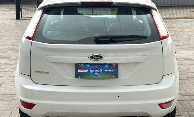 Ford Focus 1.6 S/SE/SE Plus Flex 8V/16V  5p 2011 Flex-2