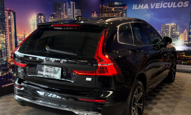 Volvo XC 60 T-8 INSC. EXPRESS. 2.0 (Híbrido) 2022 Híbrido-2