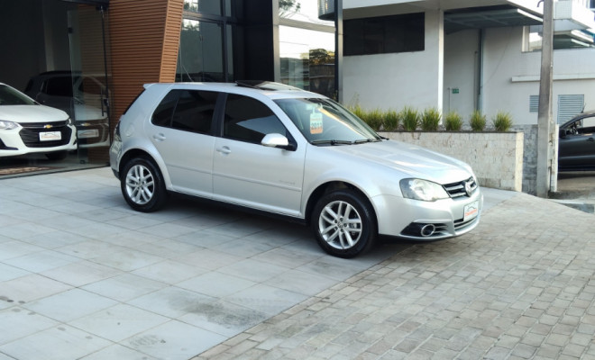 VW - VolksWagen Golf Sportline 1.6 Mi Total Flex 8V 4p 2011 Flex