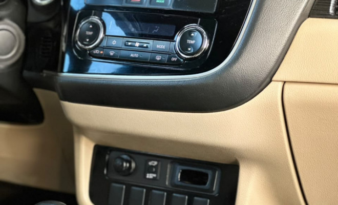 Mitsubishi OUTLANDER 3.0/ GT 3.0 V6 Aut. 2018 Gasolina-4