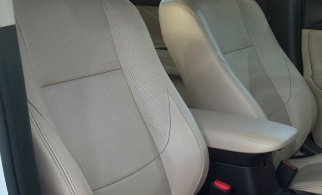 Mitsubishi OUTLANDER 3.0/ GT 3.0 V6 Aut. 2018 Gasolina-9