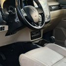 Mitsubishi OUTLANDER 3.0/ GT 3.0 V6 Aut. 2018 Gasolina-11