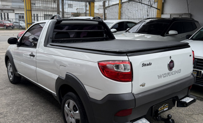 Fiat Strada Working 1.4 mpi Fire Flex 8V CS 2015-4