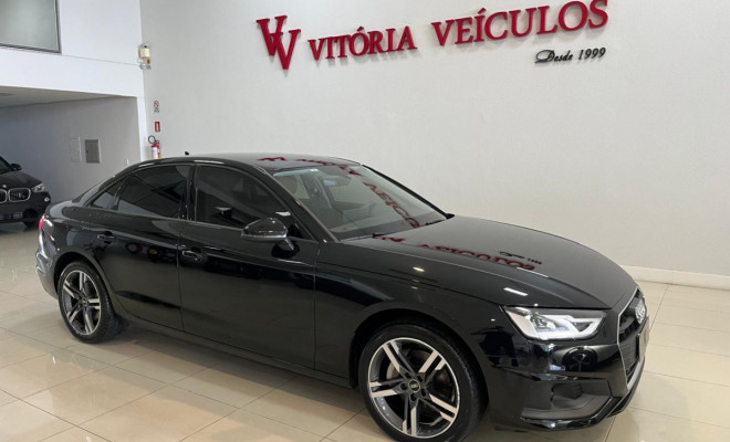 Audi A4 Prestige 2.0 TFSI S-tronic 2023 Gasolina