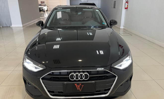 Audi A4 Prestige 2.0 TFSI S-tronic 2023 Gasolina-2