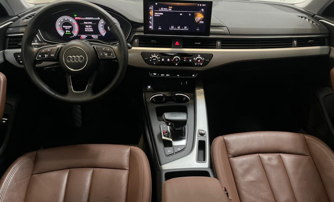 Audi A4 Prestige 2.0 TFSI S-tronic 2023 Gasolina-4