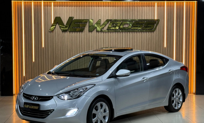 Hyundai Elantra GLS 1.8 16V Aut. 2012 Gasolina-1
