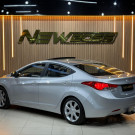 Hyundai Elantra GLS 1.8 16V Aut. 2012 Gasolina-2