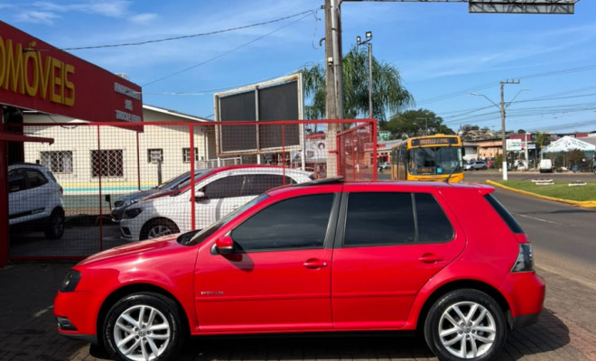 VW - VolksWagen Golf 2.0/ 2.0 Mi Flex Aut/Tiptronic. 2012 Flex-0