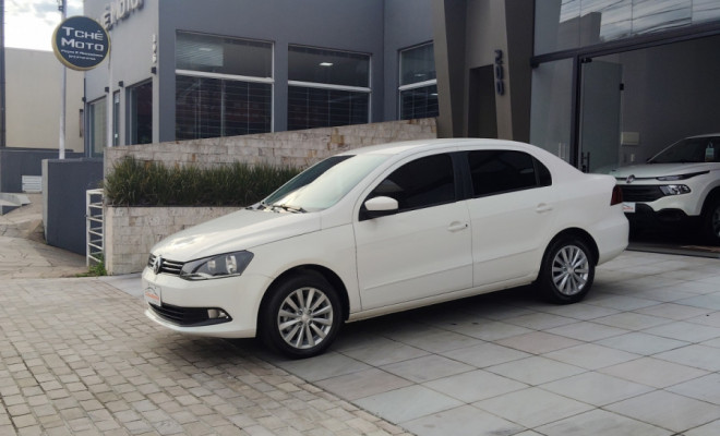 VW - VolksWagen VOYAGE 1.0/1.0 City Mi Total Flex 8V 4p 2014 Flex-0