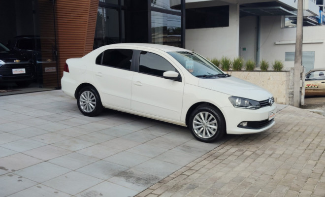VW - VolksWagen VOYAGE 1.0/1.0 City Mi Total Flex 8V 4p 2014 Flex