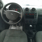 Ford Fiesta Personnalité 1.0 8V 66cv 5p 2005 Flex-4