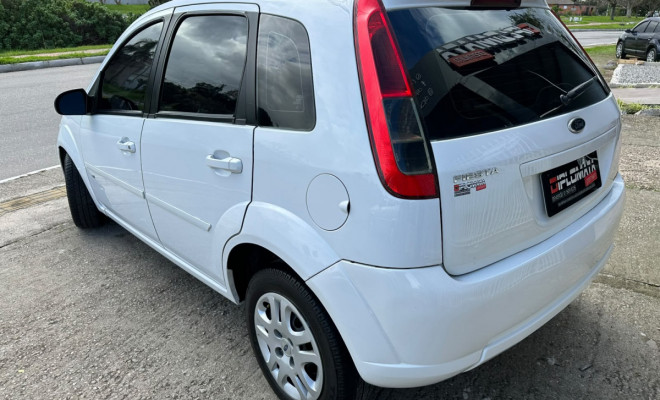 Ford Fiesta SE 1.6 8V Flex - 2014-3