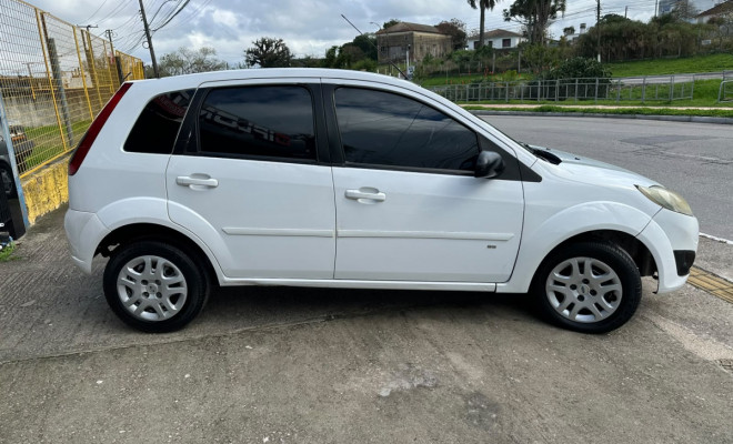 Ford Fiesta SE 1.6 8V Flex - 2014-1