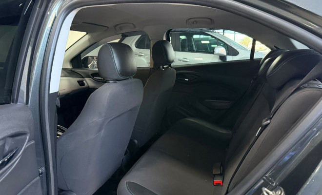 GM - Chevrolet ONIX HATCH ADVANTAGE 1.4 8V Flex 5p Aut. 2019 Flex-5