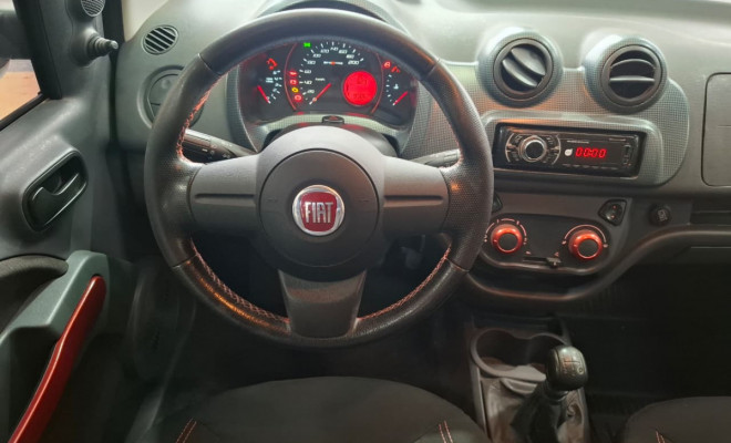 Fiat UNO SPORTING 1.4 EVO Fire Flex 8V 4p 2013 Flex-8