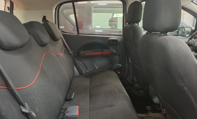 Fiat UNO SPORTING 1.4 EVO Fire Flex 8V 4p 2013 Flex-12